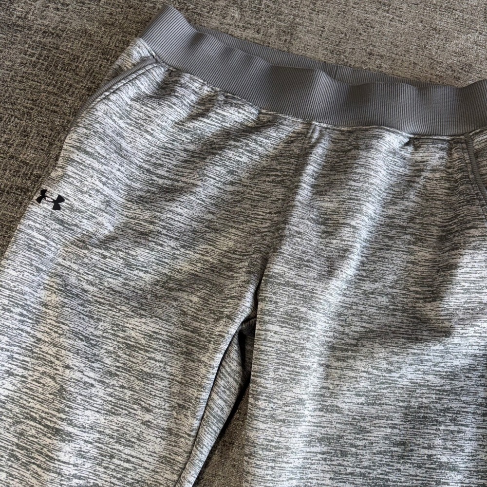 Under Armour Sweatpants Size Small Gray Space Dye Loose Fit Fleece Joggers